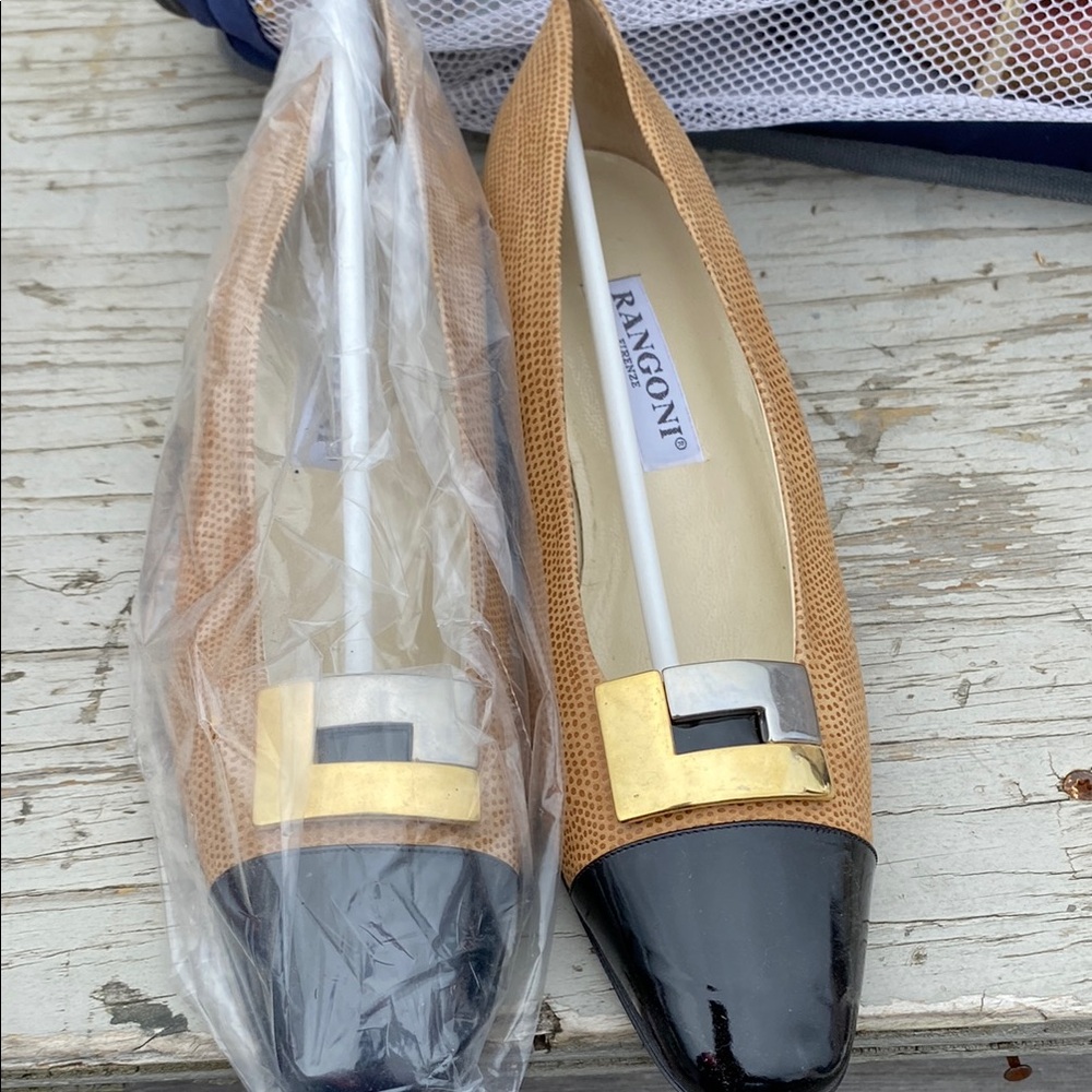 Rangoni Tan and Black Flats with Square Toe Design